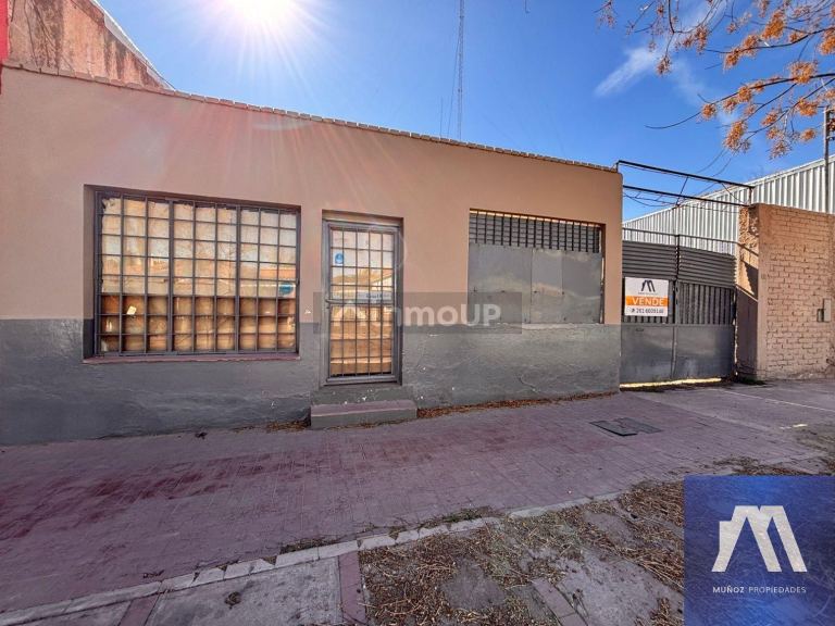 Galpon en Venta en Godoy Cruz, Mendoza