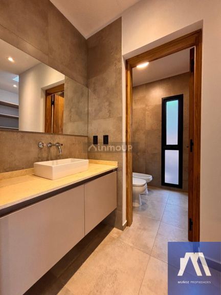 Casa en Alquiler en Lujan de Cuyo, Mendoza