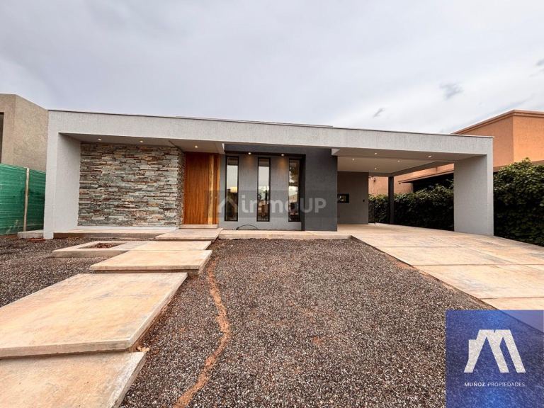 Casa en Alquiler en Lujan de Cuyo, Mendoza