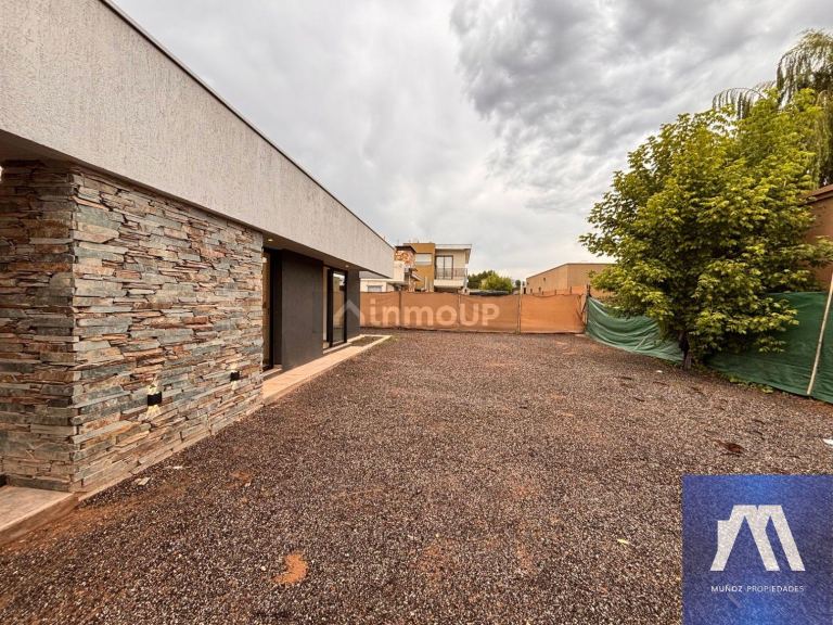 Casa en Alquiler en Lujan de Cuyo, Mendoza