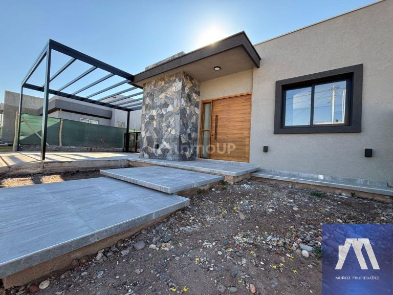 Casa en Venta en Lujan de Cuyo, Mendoza - USD 225.000 | Inmoup - 30