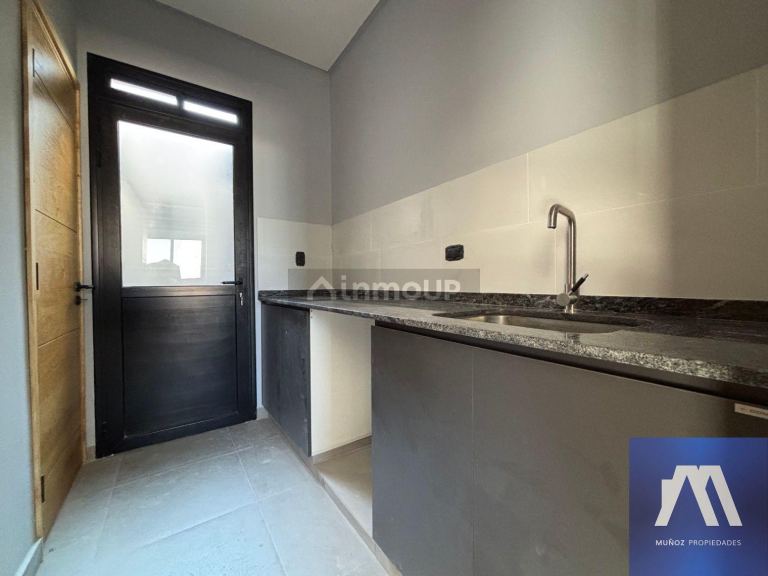 Casa en Venta en Lujan de Cuyo, Mendoza - USD 225.000 | Inmoup - 9