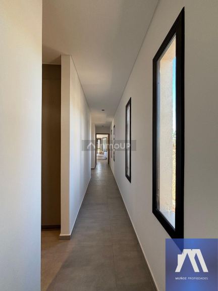 Casa en Venta en Lujan de Cuyo, Mendoza - USD 285.000 | Inmoup - 14