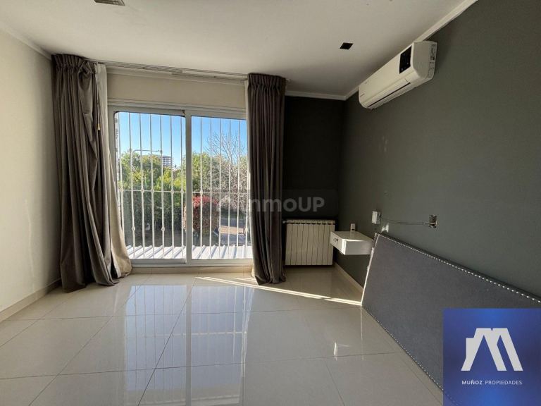Casa en Venta en Lujan de Cuyo, Mendoza - USD 215.000 | Inmoup - 23