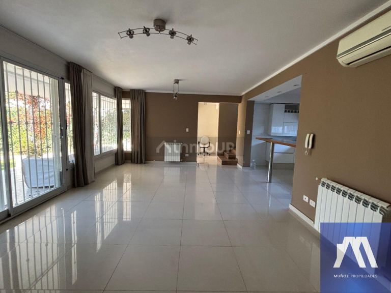 Casa en Venta en Lujan de Cuyo, Mendoza - USD 215.000 | Inmoup - 9