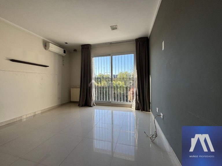 Casa en Venta en Lujan de Cuyo, Mendoza - USD 215.000 | Inmoup - 18