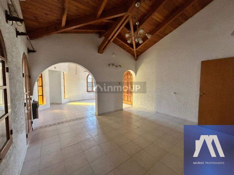 Casa en Venta en Capital, Mendoza - USD 128.000 | Inmoup - 7