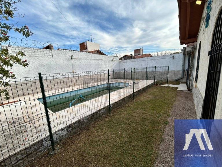 Casa en Venta en Capital, Mendoza - USD 128.000 | Inmoup - 28