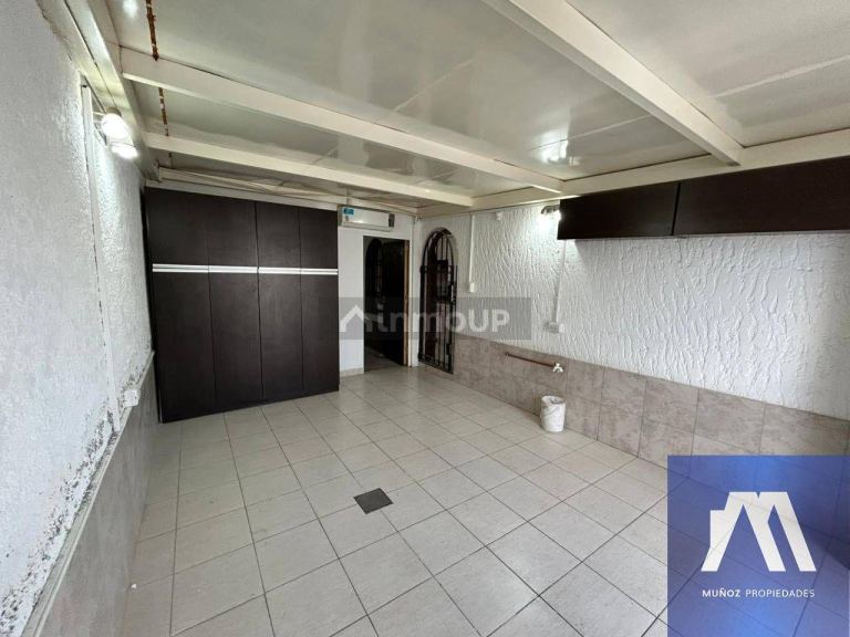 Casa en Venta en Capital, Mendoza - USD 128.000 | Inmoup - 27