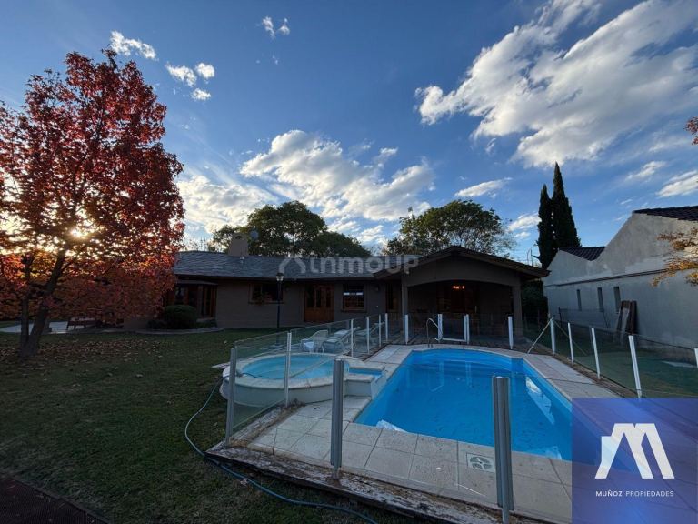 Casa en Venta en Guaymallen, Mendoza - USD 350.000 | Inmoup - 28