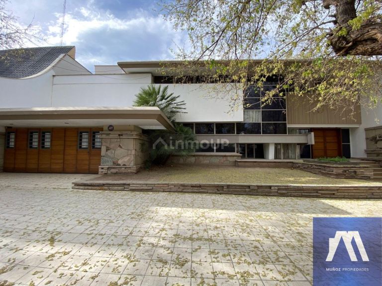 Casa en Venta en Capital, Mendoza - USD 420.000 | Inmoup - 7