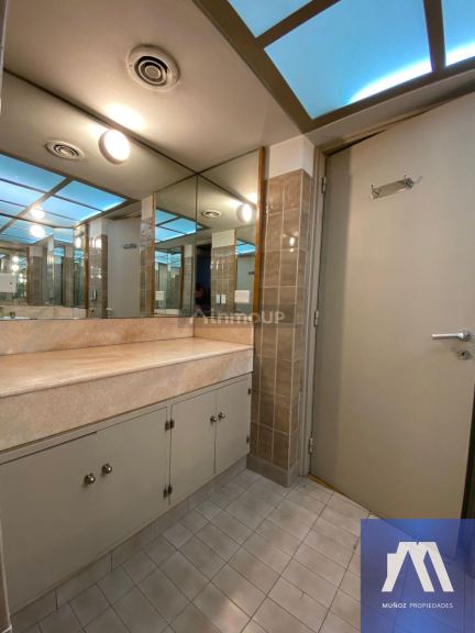 Casa en Venta en Capital, Mendoza - USD 420.000 | Inmoup - 24