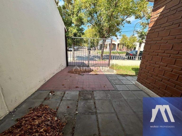 Lujan de Cuyo Cdro.Rivadavia 648, Luján de Cuyo, Provincia de Mendoza, Argentina