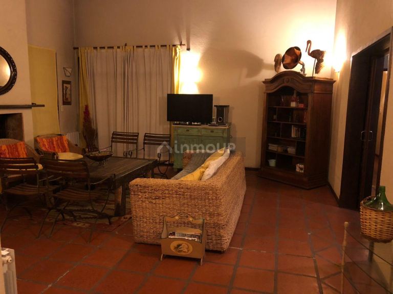 Casa en Venta en Guaymallen, Mendoza