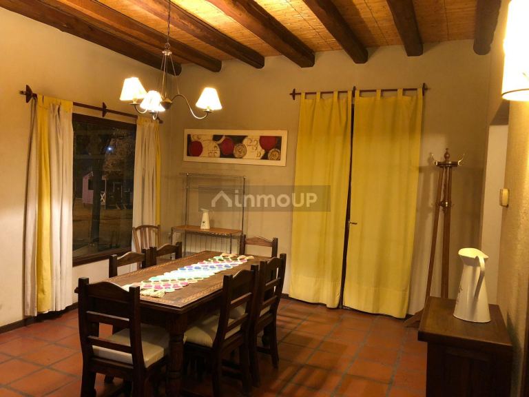 Casa en Venta en Guaymallen, Mendoza