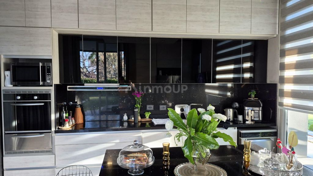 Casa en Venta en Lujan de Cuyo, Mendoza - USD 650.000 | Inmoup - 16