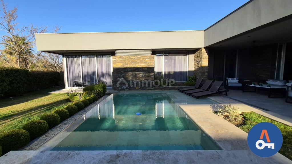 Casa en Venta en Lujan de Cuyo, Mendoza - USD 650.000 | Inmoup - 13