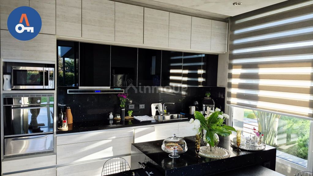 Casa en Venta en Lujan de Cuyo, Mendoza - USD 650.000 | Inmoup - 11