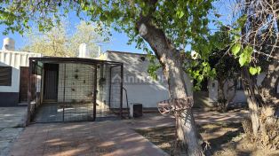 Las Heras Los jazmines. 2170, B° UJEMVI