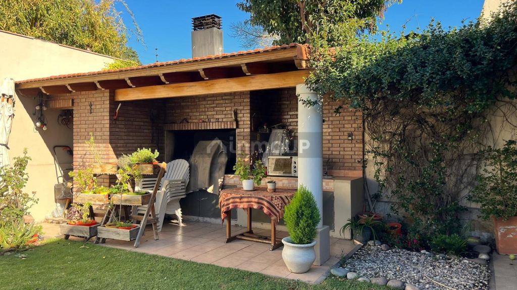 Casa en Venta en Guaymallen, Mendoza
