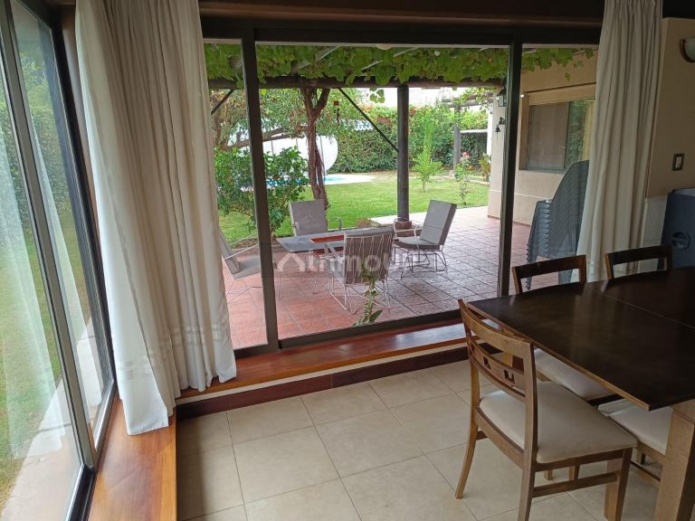 Casa en Venta en Maipu, Mendoza