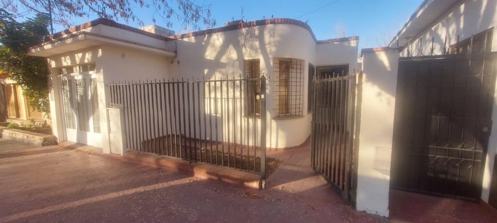 Casa en Alquiler en Lujan de Cuyo, Mendoza
