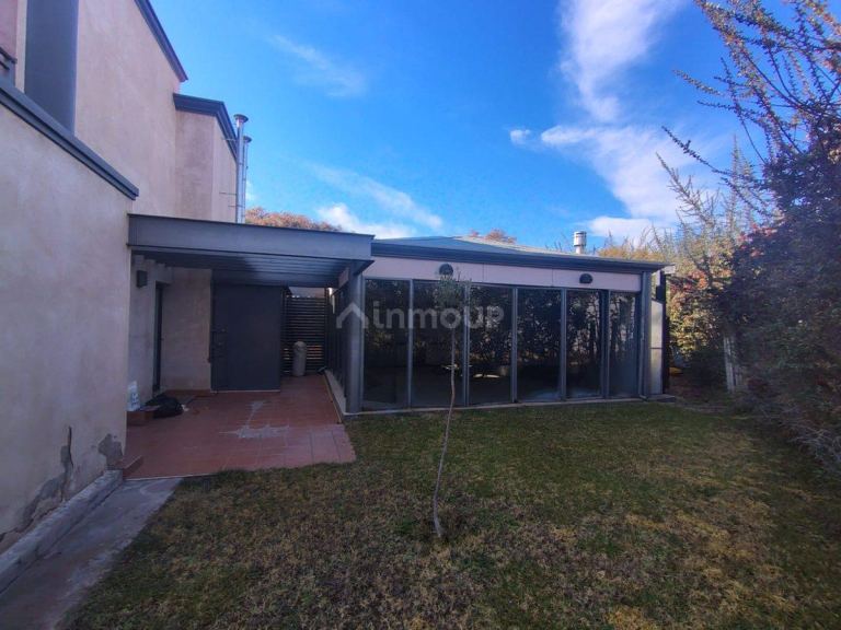 Casa en Venta en Maipu, Mendoza