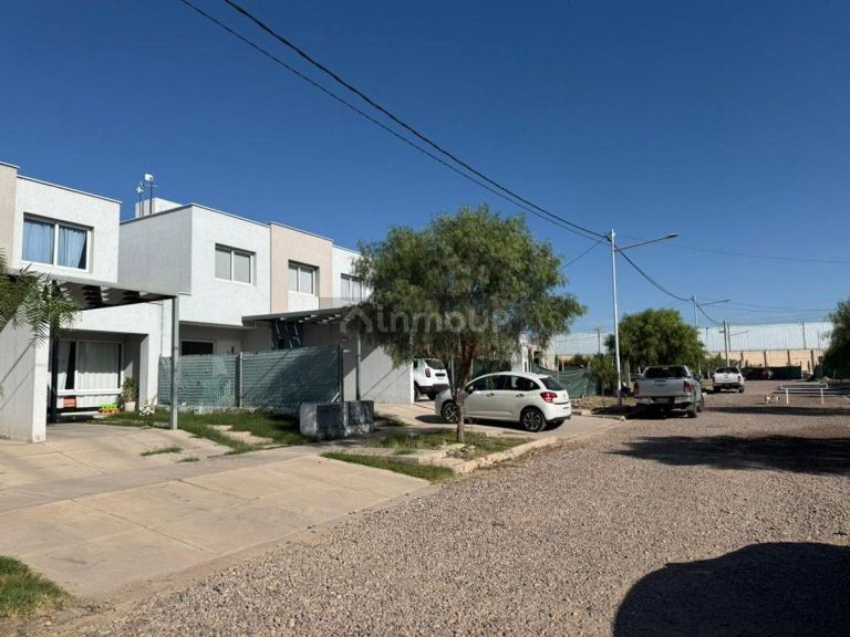 Casa en Venta en Maipu, Mendoza