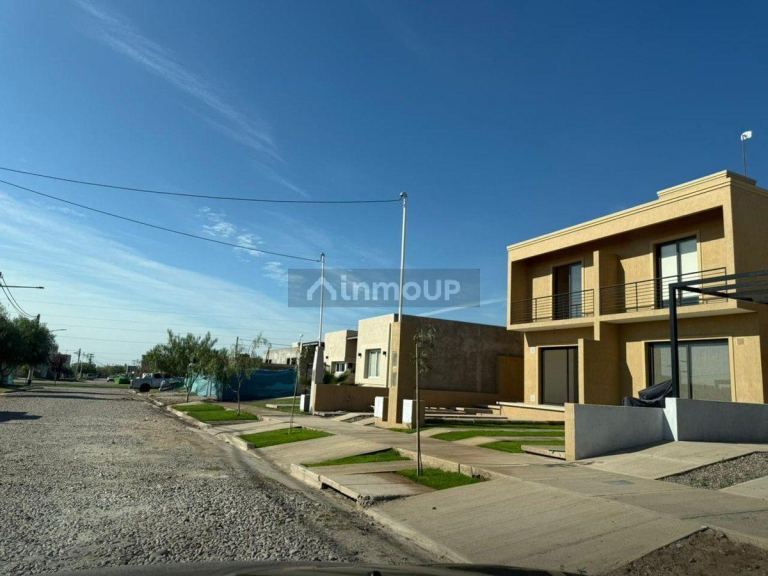 Casa en Venta en Maipu, Mendoza