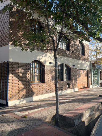 Casa en Venta en Godoy Cruz, Mendoza