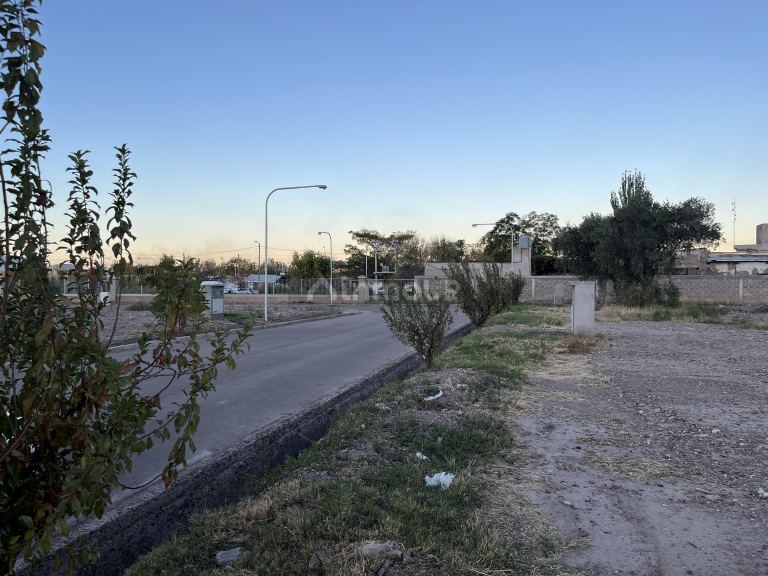 Lote en Venta en Maipu, Mendoza