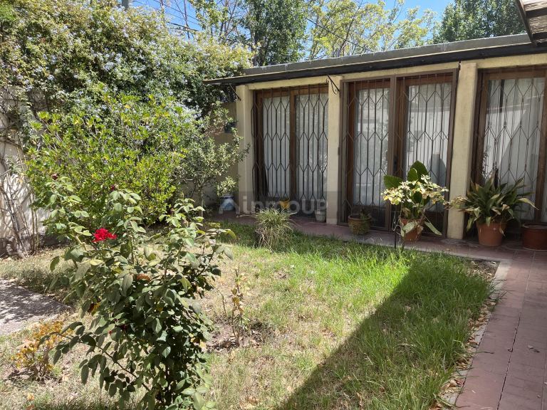 Casa en Venta en Godoy Cruz, Mendoza