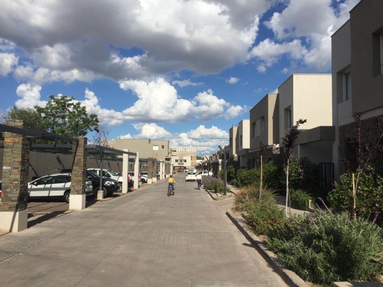 Duplex en Venta en Guaymallen, Mendoza