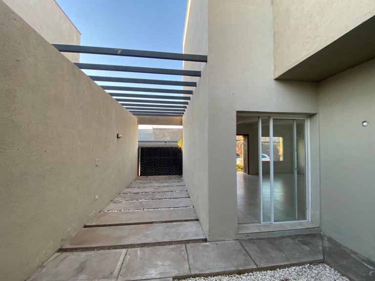 Duplex en Venta en Guaymallen, Mendoza