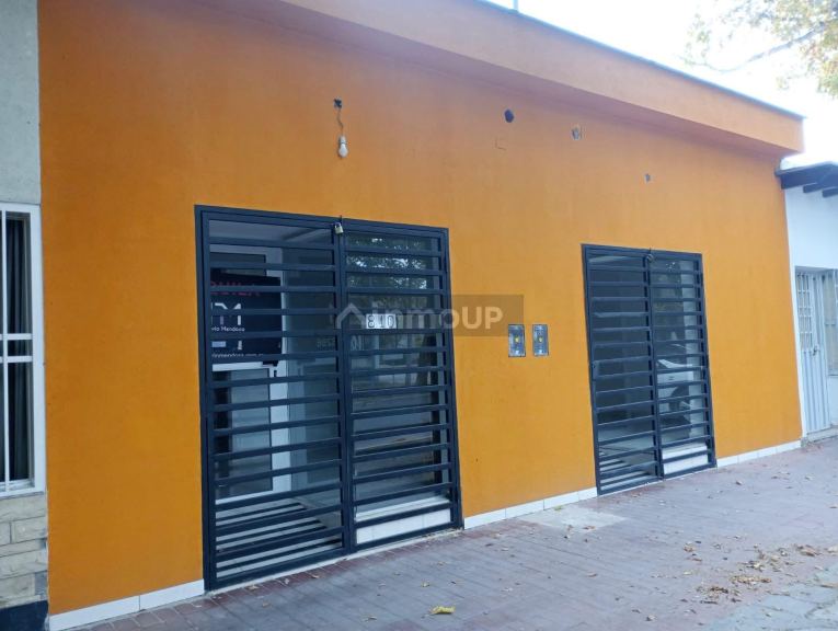 Local Comercial en Alquiler en Godoy Cruz, Mendoza