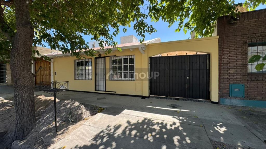 Casa en Alquiler en Godoy Cruz, Mendoza