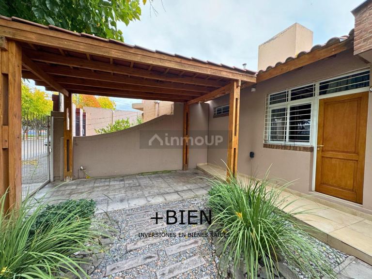 Casa en Venta en Guaymallen, Mendoza