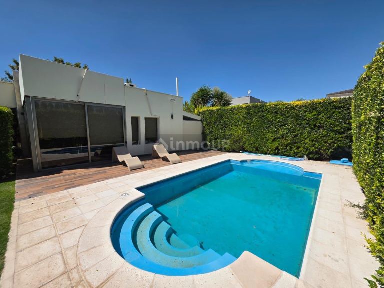 Casa en Venta en Guaymallen, Mendoza