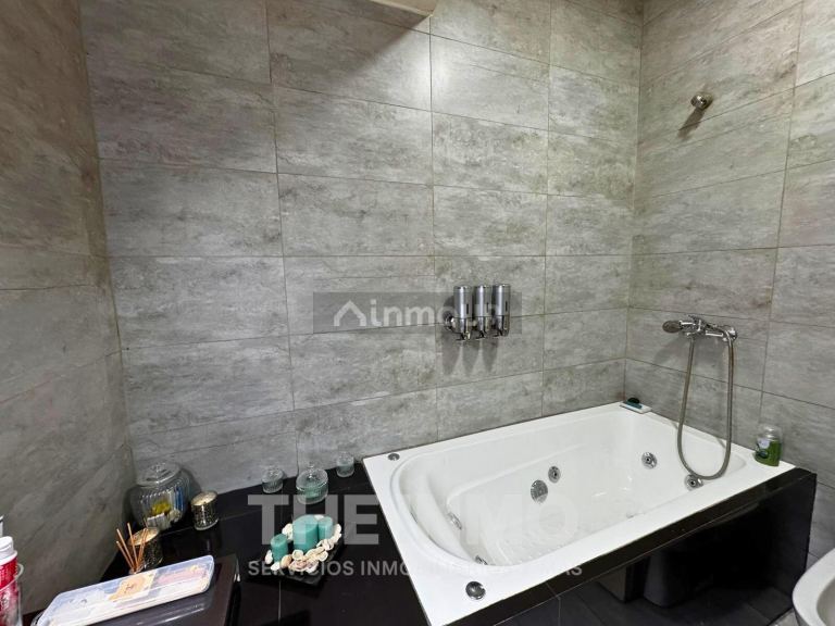 Casa en Venta en Guaymallen, Mendoza