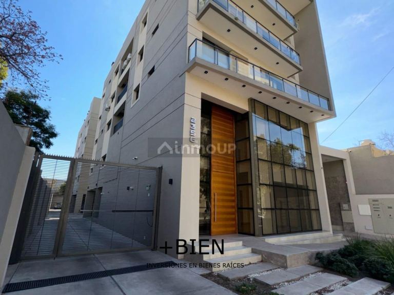 Local Comercial en Alquiler en Capital, Mendoza