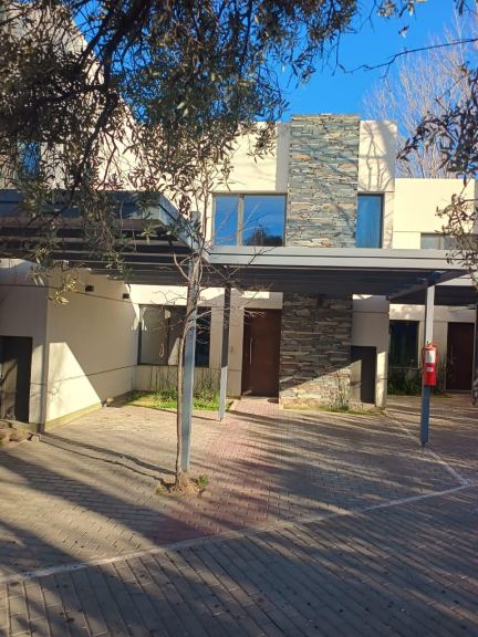 Duplex en Venta en Lujan de Cuyo, Mendoza