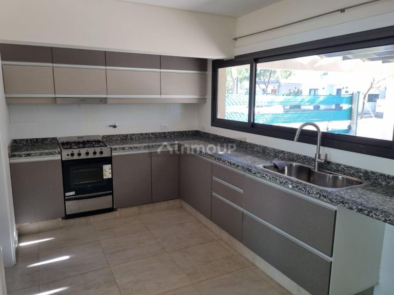 Casa en Alquiler en Lujan de Cuyo, Mendoza