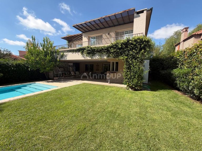 Casa en Venta en Guaymallen, Mendoza