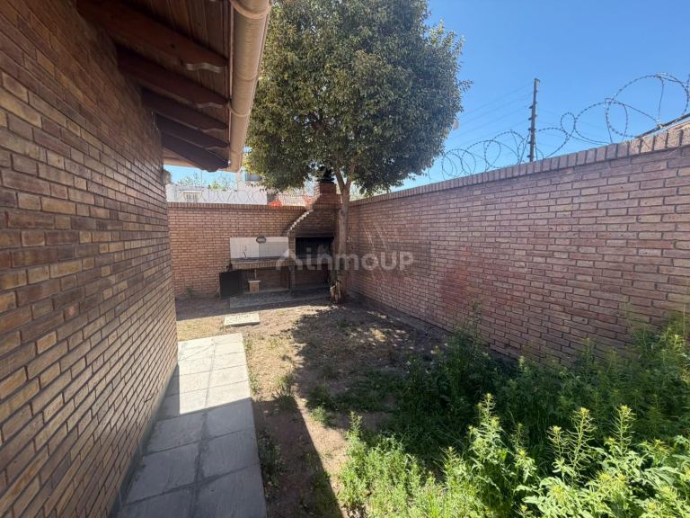 Casa en Alquiler en Capital, Mendoza - $ 1.700.000 | Inmoup - 18