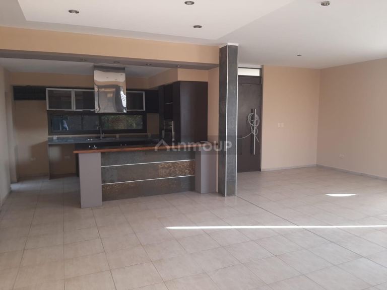 Casa en Alquiler en Guaymallen, Mendoza