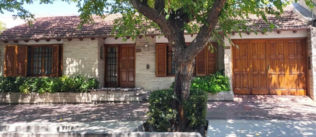 Casa en Alquiler en Capital, Mendoza