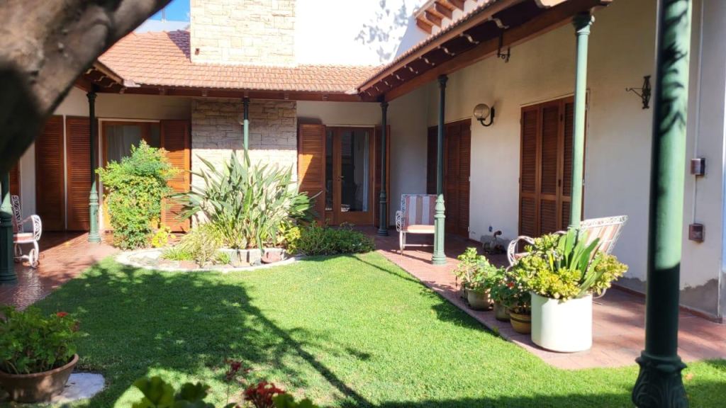 Casa en Alquiler en Capital, Mendoza