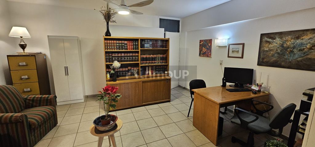 Oficina en Venta en Capital, Mendoza