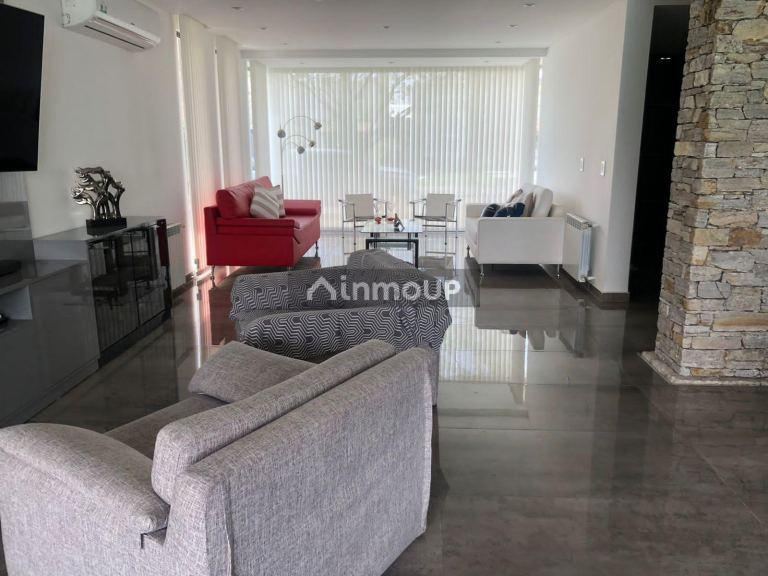 Casa en Venta en Guaymallen, Mendoza