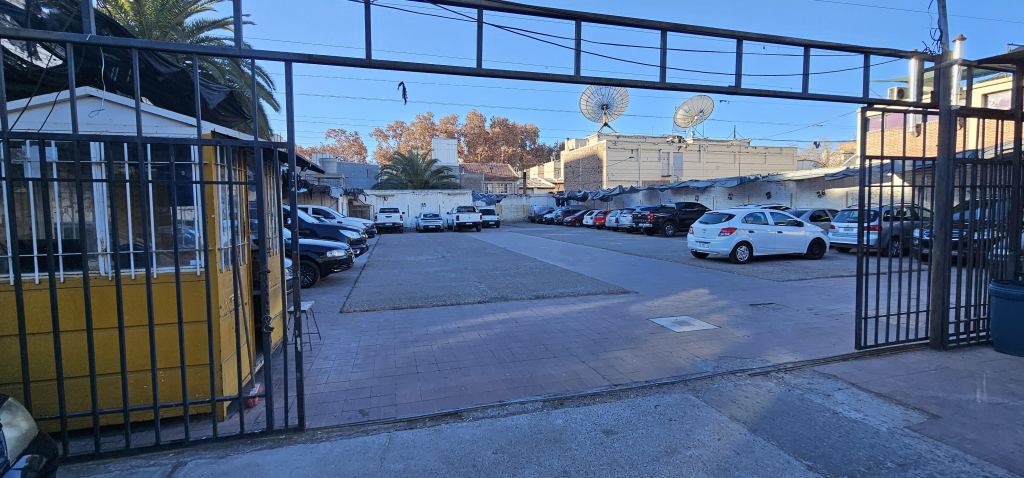 Playa de Estacionamiento en Venta en Capital, Mendoza